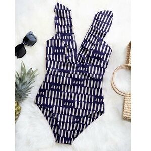 Averie Size XL Amada Plunge One-Piece Swimsuit